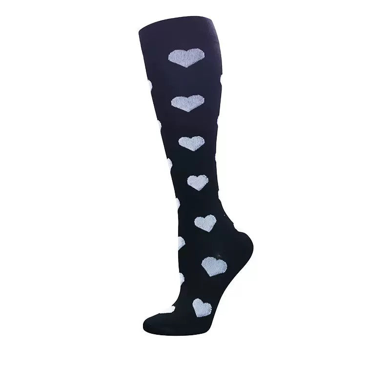 "Svart stödstrumpor med hjärtmönster – dammodell"